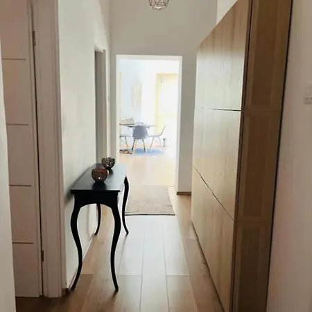 Cosy Near A River Rijeka