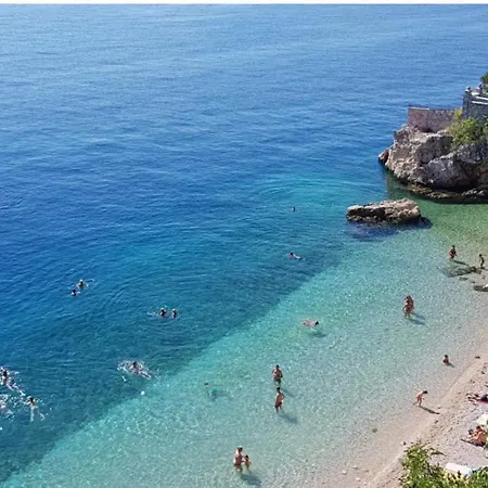 Apartment Cosy Near A River *