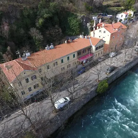 Cosy Near A River Apartment